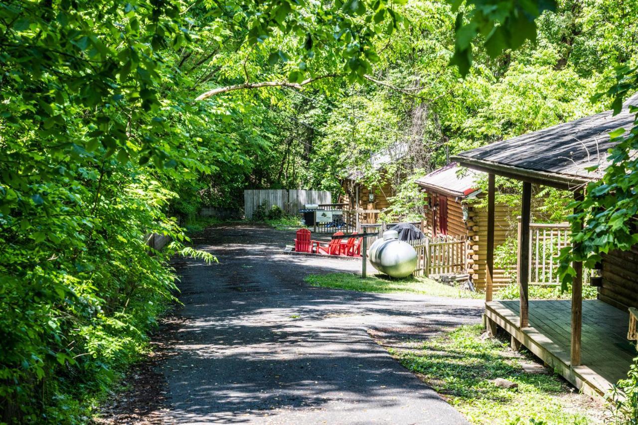Romantic Log Cabin With Hot Tub Pigeon Forge Exteriér fotografie